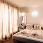Kiev-free Parking 3* Велико Търново