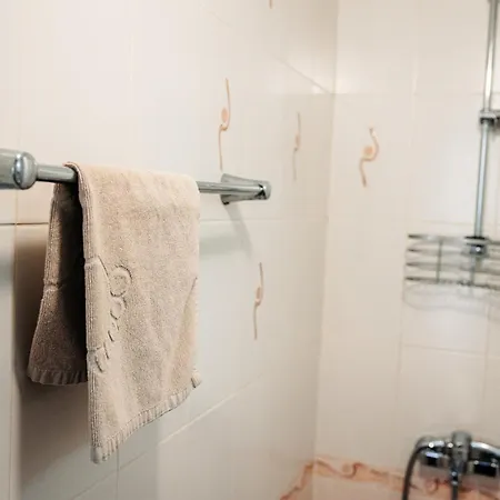 Kiev-free Parking Hotel 3*