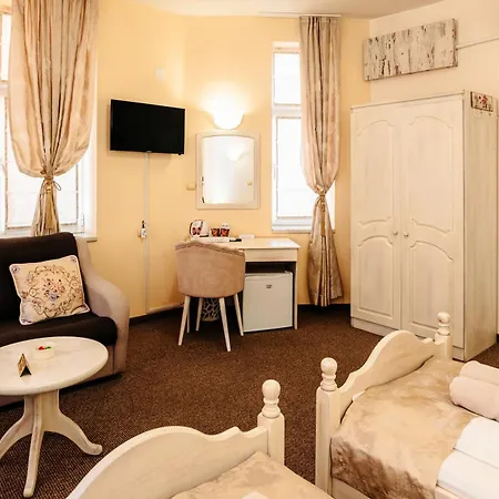 Kiev-free Parking Hotel 3*