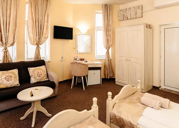 Kiev-free Parking Hotel 3*