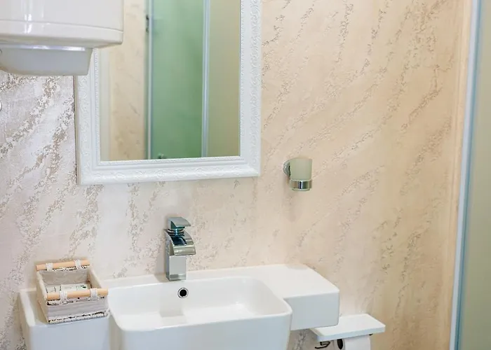 Kiev-free Parking Hotel 3*