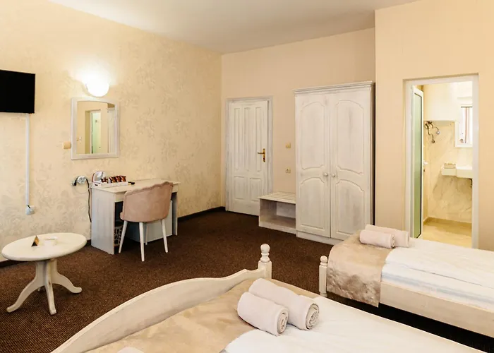 Kiev-free Parking Hotel