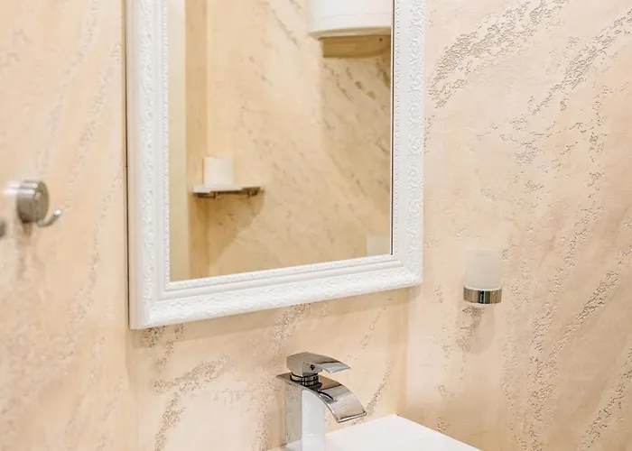 Kiev-free Parking Hotel 3*