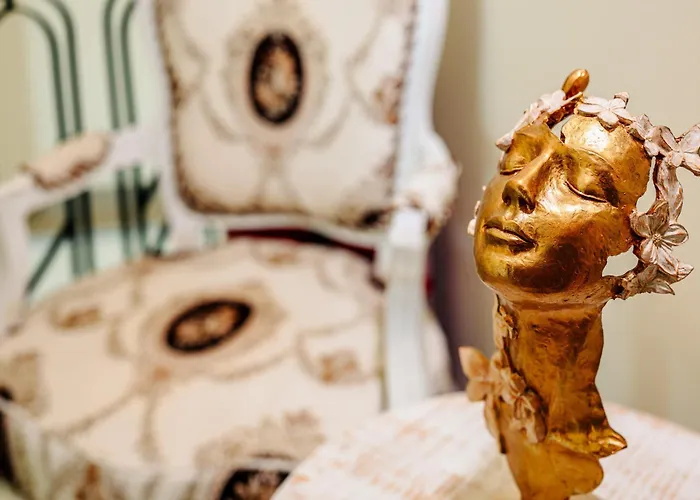 Hotel Kiev-free Parking 3*