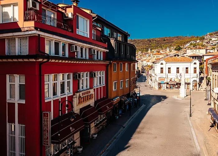 Kiev-free Parking וליקו טורנובו